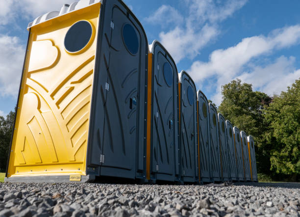 Best VIP or Luxury Restroom Trailers  in Excelsior, MN